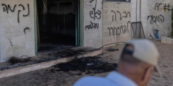 Cisjordanie : une mosquée incendiée par des colons israéliens, selon les autorités