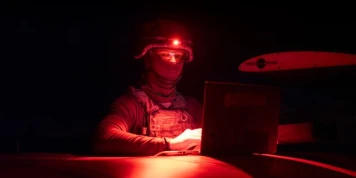 « Les Russes sentent que la guerre est arrivée sur leur territoire » : dans les coulisses d’une attaque de drones de l’armée ukrainienne, loin derrière les lignes ennemies