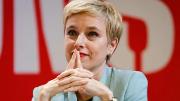Présidentielle 2027: la députée écologiste Clémentine Autain dit prendre acte de l'échec de la primaire unitaire à gauche et renonce à être candidate