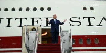 Donald Trump dévoile le nouvel Air Force One offert par le Qatar, sa « Maison Blanche volante »