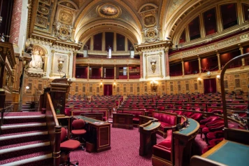 [Info Public Sénat] Face à la fronde, le projet de loi « État local » est retiré de l’ordre du jour du Sénat