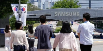 En Corée du Sud, des employés de Samsung vont toucher une prime record de 290 000 euros en moyenne