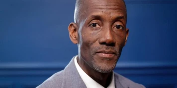 Le maire de Saint-Denis, Bally Bagayoko, visé par une plainte d’AC !! Anti-corruption