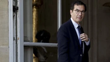 "Plus de 3 600 contrôles" ont été menés pour s'assurer que les entreprises respectent leurs "obligations" face à la canicule, assure Jean-Pierre Farandou