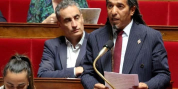 « Je pense à mon arrière-grand-mère » : le discours émouvant du député Steevy Gustave lors de l’abrogation du Code noir à l’Assemblée