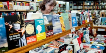 Qu’est-ce qu’un livre ? Le ministère de l’économie consulte les Français pour ajuster la TVA