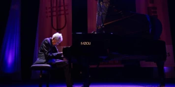 Mort d’Abdullah Ibrahim, grand pianiste de jazz sud-africain exilé durant l’apartheid
