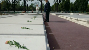 « Scandaleux d’avoir encore 6 000 morts d’une canicule » : depuis 2003, la France est-elle vraiment mieux préparée ?