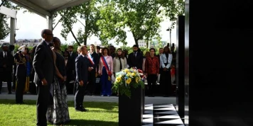 Génocide des Tutsi : un mémorial inauguré à Paris par Emmanuel Macron et Paul Kagame