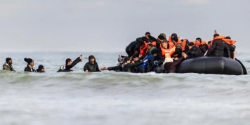 Quatre personnes meurent en tentant de traverser clandestinement la Manche