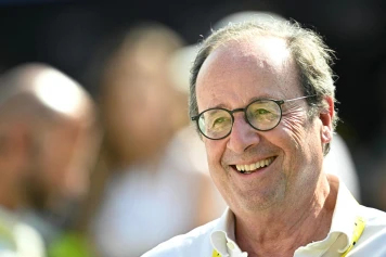 Présidentielle 2027 : Hollande «prépare» sa candidature et donne secrètement rendez-vous à ses soutiens ce soir
