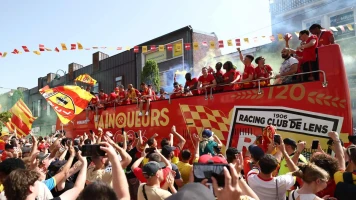 Un jour férié à Lens après la victoire en Coupe de France ? « Je n’en ai pas le pouvoir », explique le maire