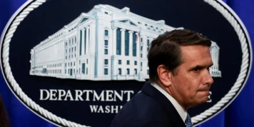 Etats-Unis : une juge somme l’administration Trump de confirmer l’abandon de son fonds « anti-instrumentalisation » de la justice