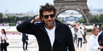 Patrick Bruel va être présenté à des juges, le parquet requiert sa mise en examen pour viols et son incarcération
