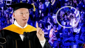 La réaction de ces étudiants au discours sur l’IA de l’ex-patron de Google dit tout du malaise de la Gen Z