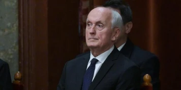 En Hongrie, Andras Baka, opposant à Viktor Orban, est élu président par le Parlement