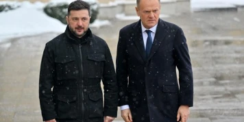 La décision de Volodymyr Zelensky de baptiser une unité militaire ukrainienne avec le nom d’une organisation nationaliste irrite la Pologne