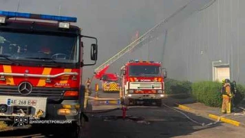 Une attaque russe contre un centre commercial en Ukraine fait au moins 16 morts et 130 blessés