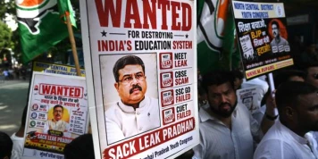 Inde : le ministre de l’éducation démissionne sous la pression des étudiants et du Parti du peuple des cafards