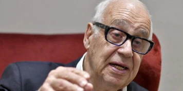 Jean Ziegler, figure de la gauche suisse et critique du capitalisme, est mort à 92 ans
