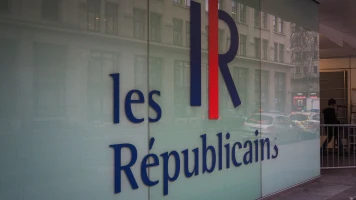 Réduction de cinq fois de la taille du bâtiment, diminution de moitié du loyer... Les Républicains déménagent à Paris