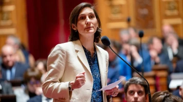 VRAI OU FAUX. N'y aura-t-il aucune "suppression de poste" d'enseignant à la rentrée 2024, comme l'a affirmé Amélie Oudéa-Castéra ?