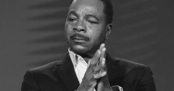 Décès de Carl Weathers, l'acteur qui a joué Apollo Creed dans "Rock"