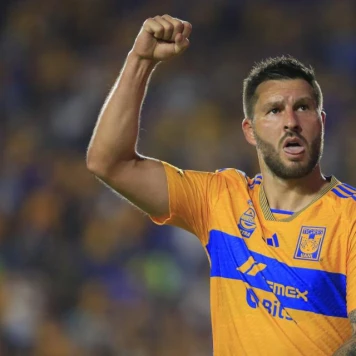 André-Pierre Gignac, 38 ans, continue de marquer avec les Tigres au Mexique