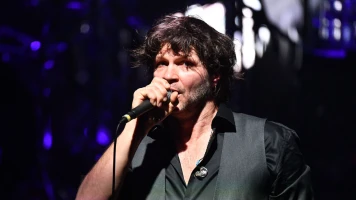 Bertrand Cantat et Détroit collectent 120K euros pour nouvel album
