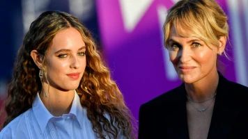 Actrice accuse réalisateur de viol sur mineur, rompt le silence