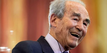 Robert Badinter: Hommage à l'ancien ministre de la Justice et abolitionniste