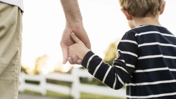 Défis et Réalités de l'Éducation Positive: Témoignage d'un Parent