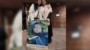 Justice pour Alice Varetz: Mère en deuil confrontée à l'accusé au procès