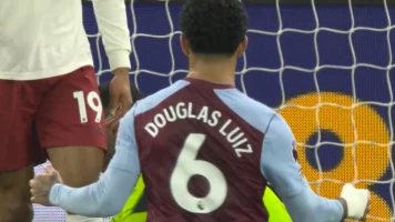 La célébration du but égalisateur de Douglas Luiz pour Aston Villa devient virale