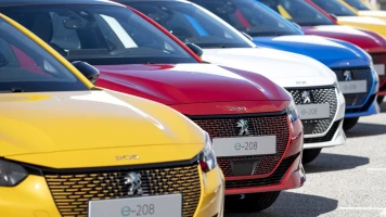 Fin du leasing électrique en France: Impact sur les ménages modestes