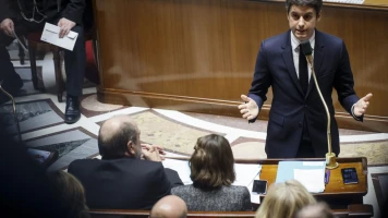 Séance de Questions au Gouvernement: Interaction Premier Ministre-Députés