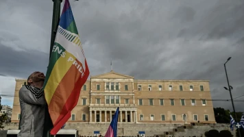 Grèce adopte le mariage et l'adoption pour les couples de même sexe