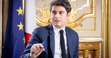 Gabriel Attal discute l'avenir de l'agriculture avec Marine Le Pen