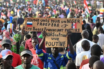 Crise diplomatique Paris-Niger: Français refoulés et visas annulés
