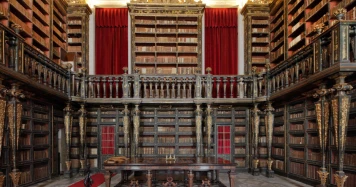 Université de Coimbra numérise 30 000 livres anciens grâce au financement des Émirats
