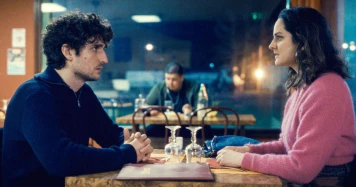 L'Innocent" 2022: Comédie Française Captivante par Louis Garrel