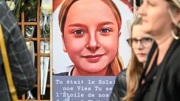 Hommage à Johan Daviet, père de Lola, décédé à 49 ans - Cérémonie d'adieu