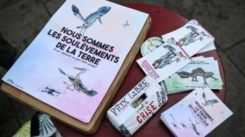 Macron nie l'invitation écologiste; l'Élysée admet l'erreur, annule le débat