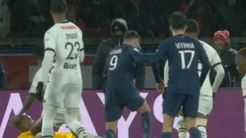 PSG obtient un match nul contre Rennes grâce à un penalty contesté