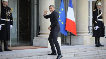Mbappé à l'Elysée pour un dîner avec Macron et Cheikh Al-Thani