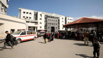 Conflit à Gaza: Militaires Israéliens Ouvrent le Feu lors d'Aide Humanitaire