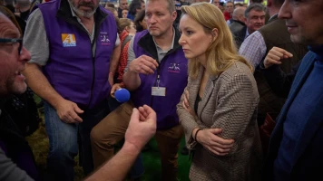 Marion Maréchal victime d'un agresseur non identifié au salon de l'agriculture