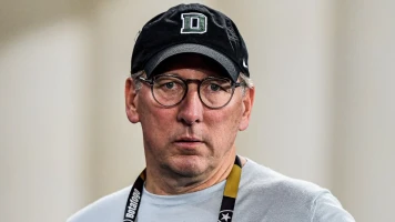 John Textor critique la domination du PSG en Ligue 1 et l'impact sur l'OL