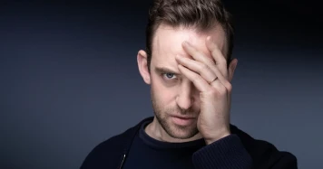 Joël Dicker's 'Un animal sauvage': Critiques sur le manque de style et d'originalité