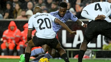 Real Madrid 2-2 Valence : Vinicius Brille, Diakhaby Blessé, Tensions Arbitrales